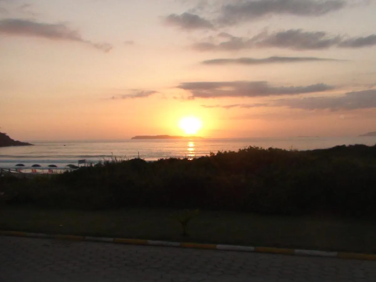 아파트 Praia De 4 Ilhas Apartamento 2 Quartos A 60M Da Praia 2 Ar Wifi 봄비나스 브라질